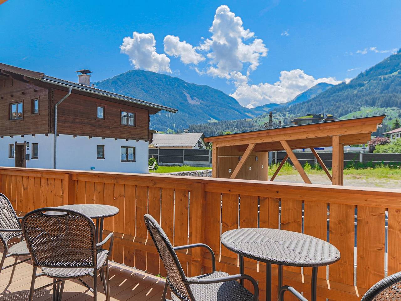 Ganze Wohnung, Schönes Ferienhaus in der Nähe der Skipisten in Brixen im Thale, Kaisergebirge