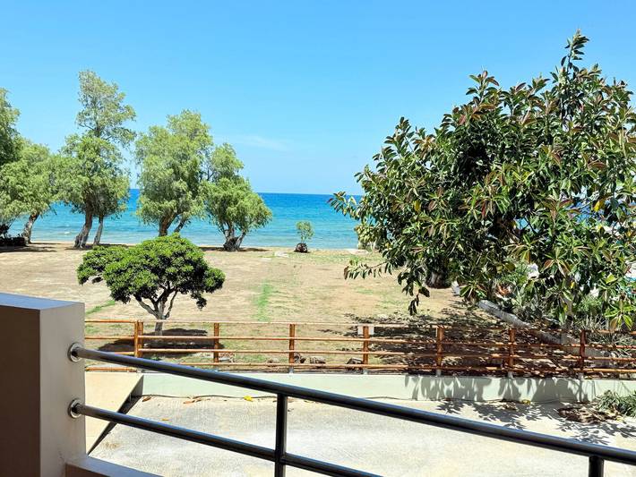 Gîte pour 5 personnes, avec vue ainsi que balcon/terrasse et vue sur l’océan dans Stalos