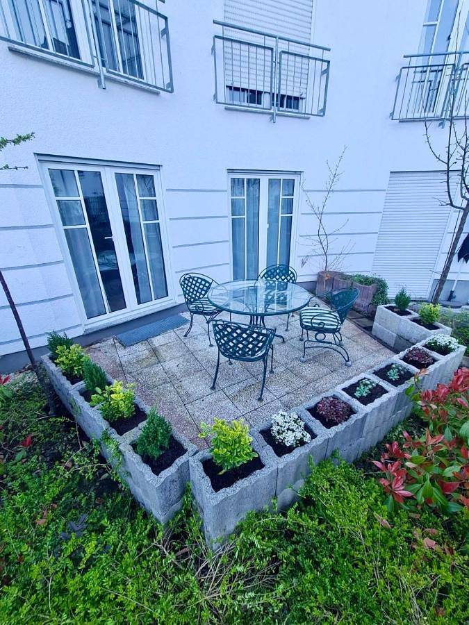 Ferienwohnung für 4 Personen, mit Balkon und Terrasse in Schwetzingen - 2