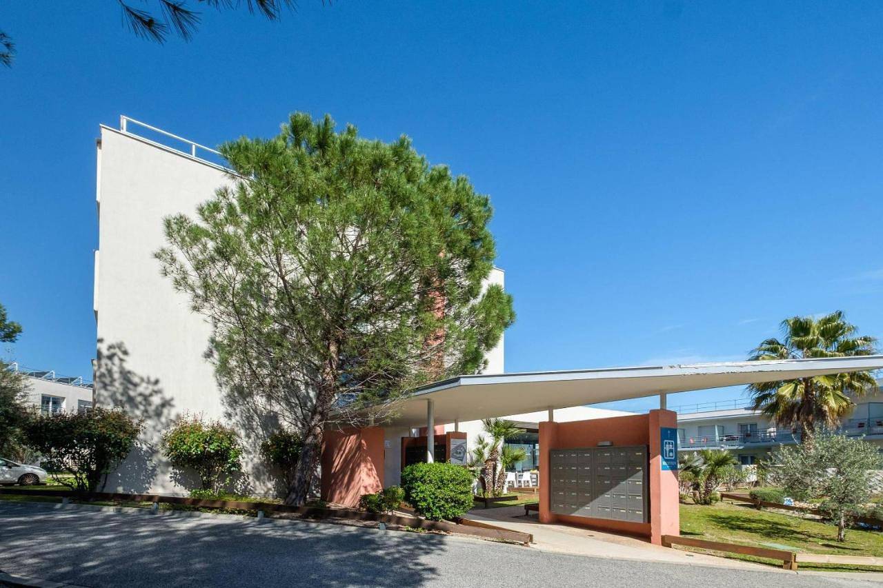 Comfort Aparthotel Antibes Le Maestria in Sophia Antipolis, Côte méditerranéenne (France)