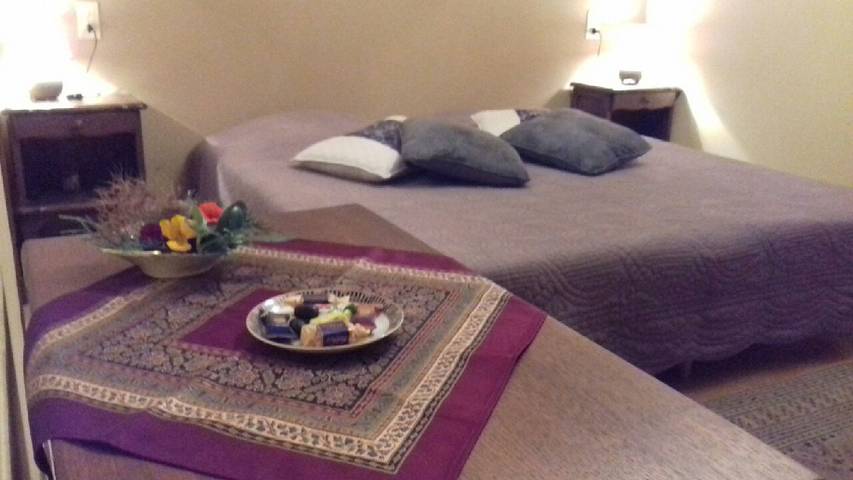 Chambre d’hôte pour 2 personnes, avec jardin dans le Lot - 3