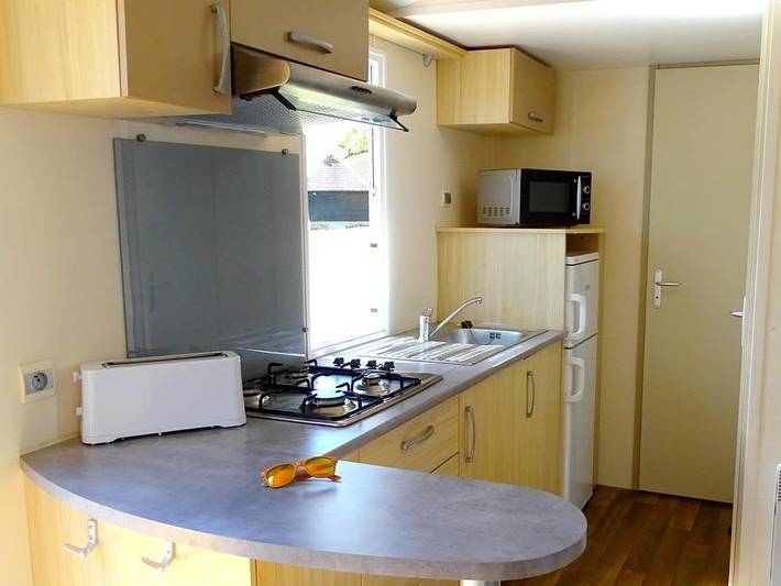 Camping Du Bois De Reveuge  - Mobilheim 5 personen - Super Merkur in Rougement, Doubs