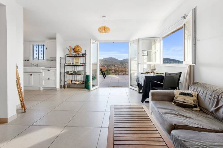 Appartement de vacances pour 8 personnes, avec bassin pour enfant et balcon - 1