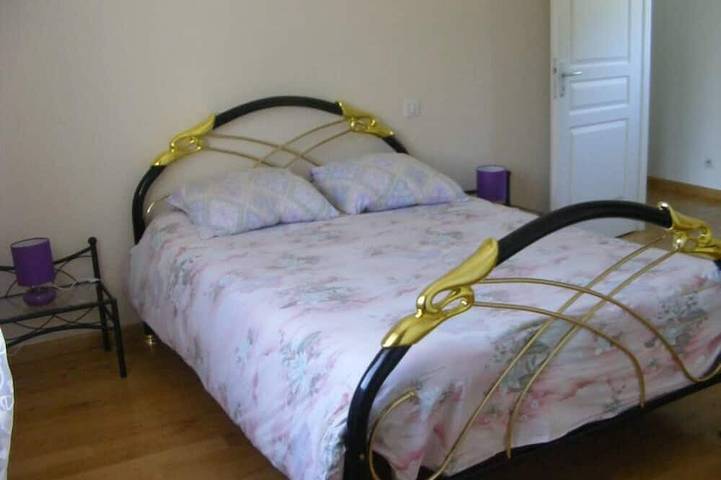 Location de vacances pour 8 personnes, avec jardin et terrasse, animaux acceptés à Cierp-Gaud - 2