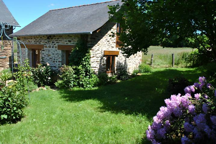 Gîte pour 4 personnes, avec jardin et terrasse