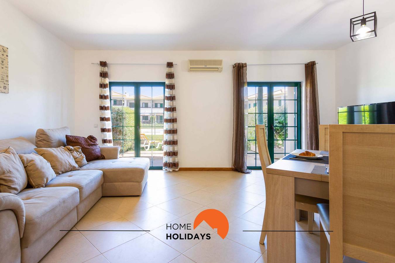 #146 Summer House A6 by Home Holidays in Ferreiras, Distrito de Faro