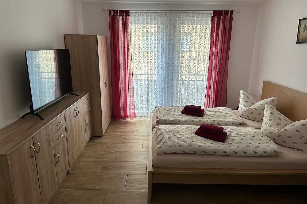Ganze Wohnung, Ferienwohnung mit Blick auf die Bastei den Rauenstein in der Sächsischen Schweiz in Stadt Wehlen, Wehlen