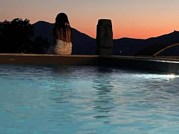 Location de vacances pour 14 personnes, avec sauna et vue ainsi que piscine et jardin, animaux acceptés à Bastelicaccia - 2