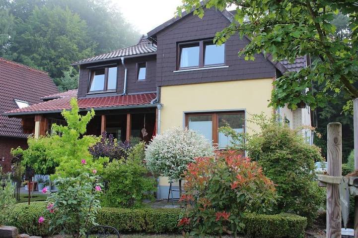 Ferienhaus für 4 Personen, mit Balkon und Garten