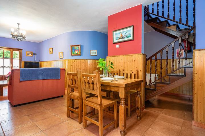 Chalet para 5 personas, con jardín y balcón en Asturias - 4