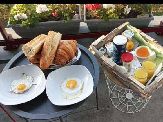 Gîte pour 2 personnes, avec vue et jardin dans Huppy - 2