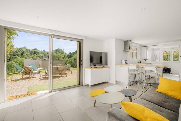 Location de vacances pour 2 personnes, avec jacuzzi et jardin à Saint-Didier-au-Mont-d'Or - 3