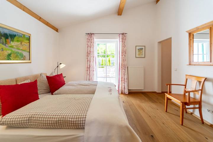 Ganze Wohnung, Chalet-Chip-In: Der perfekte Ausgangspunkt für euren Golfurlaub in Haarbach, Ostbayern