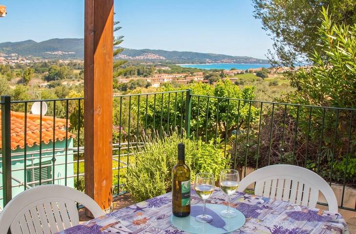 Ferienwohnung für 4 Personen, mit Balkon und Garten