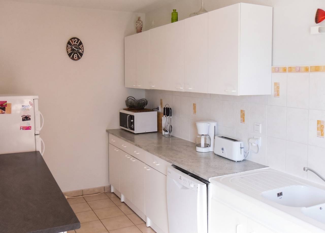 Maison charmante à Puycelsi avec piscine privée et jardin in Puycelsi, Région d'Albi