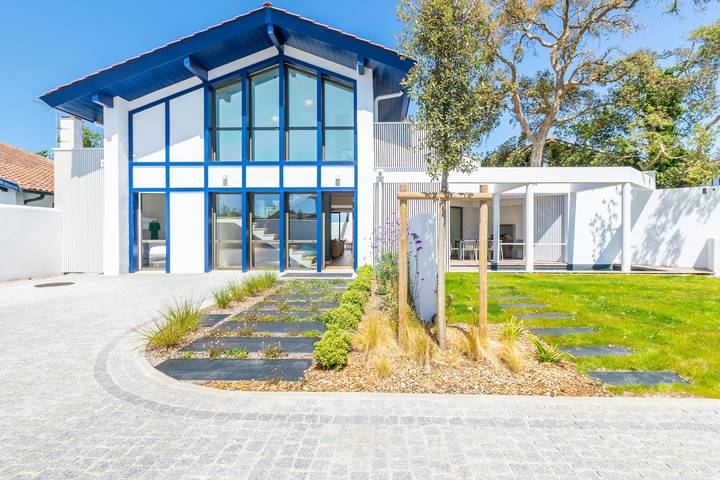 Villa pour 8 personnes, avec jardin et piscine au Pays basque - 4