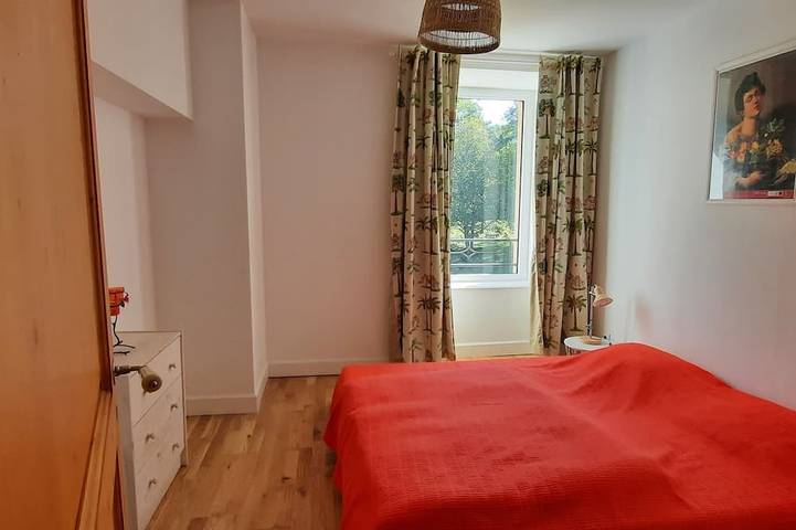 Location de vacances pour 6 personnes, avec terrasse à La Roche-en-Brenil - 3