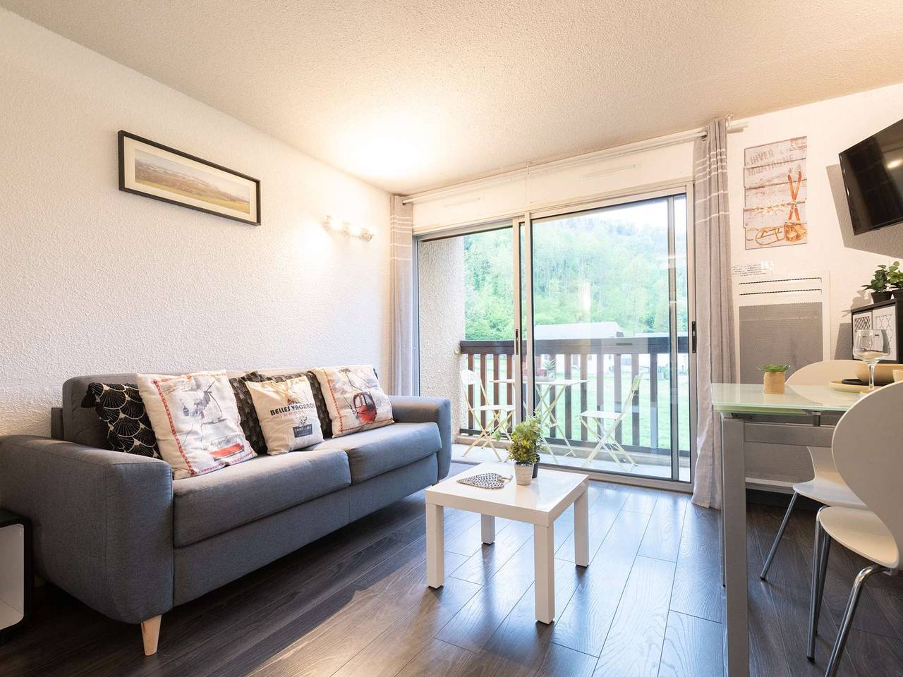 Appartement entier, Appartement rénové 4 personnes calme proche centre Saint-Lary in Saint-Lary-Soulan, Parc national des Pyrénées