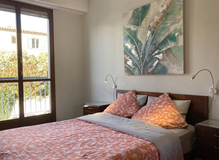 Gîte pour 4 personnes, avec balcon à Juan-les-Pins - 2