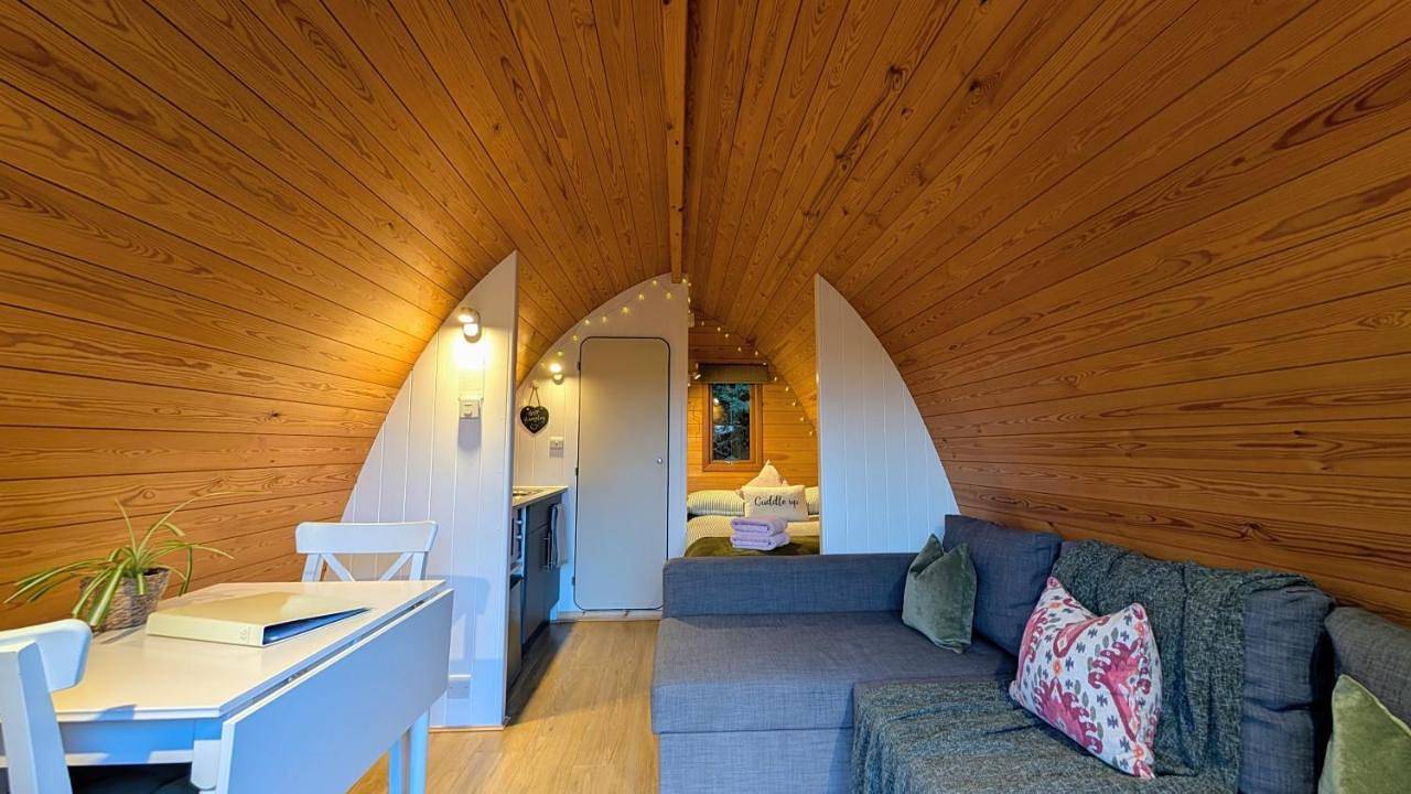 Quadruple Room with Garden View in Southborough, Kent