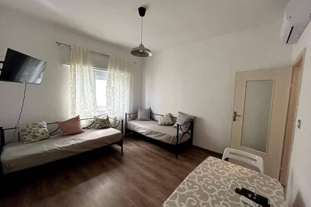 Ganze Wohnung, The \"Cenerone\" - Comfort and Relax, discover sea and country, feel our culture in Pineto, Adriaküste Abruzzen