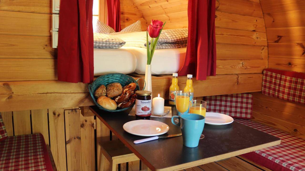 Azur Waldcamping Auwaldsee in Ingolstadt, Oberbayern