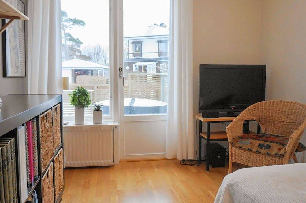 8 Personen Ferienhaus in Lerum in Lerum, Västergötland