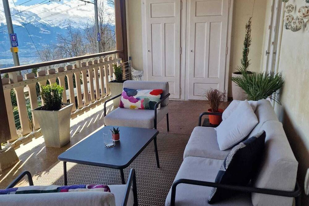 Appartement entier, Stunning views of Swiss Alps in this contemporary and stylish apartment. in Leysin, Alpes Vaudoises