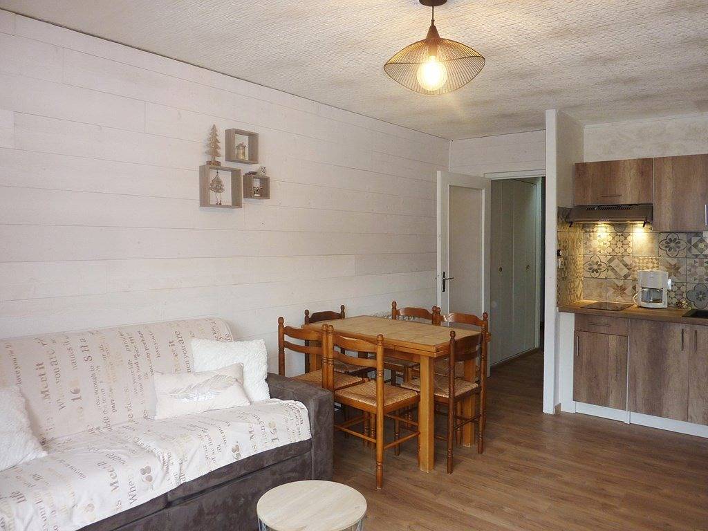 Ganze Ferienwohnung, Ferienwohnung für 5 Personen mit Balkon in Les Orres, Nationalpark Écrins