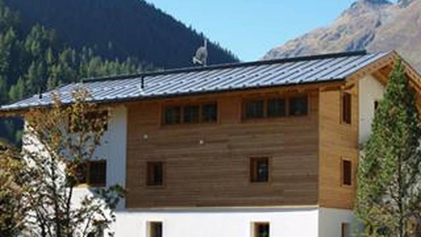 Ferienwohnung für 4 Personen, mit Terrasse in Galtür