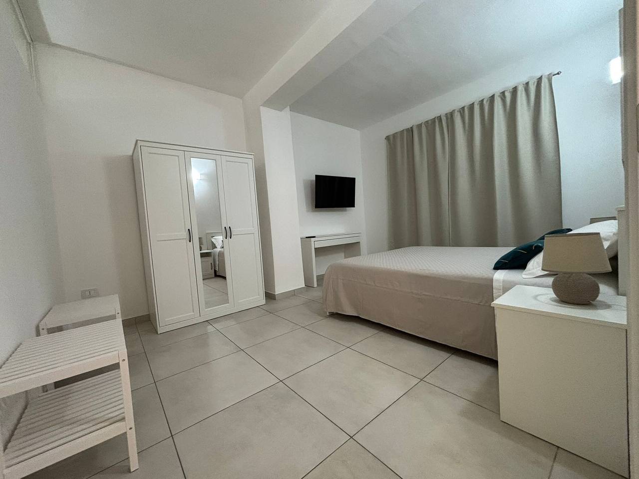 Apartamento entero, Apartamento 'Anglona House' con Wi-Fi y Aire Acondicionado in Cagliari, Campidano