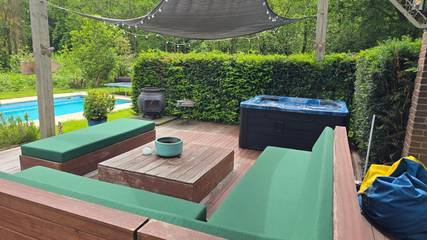 Cottage pour 5 personnes, avec jardin ainsi que jacuzzi et piscine à Velsen-Zuid