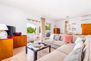 Villa in Alaior Gemeinde, Menorcas Küste für 6 