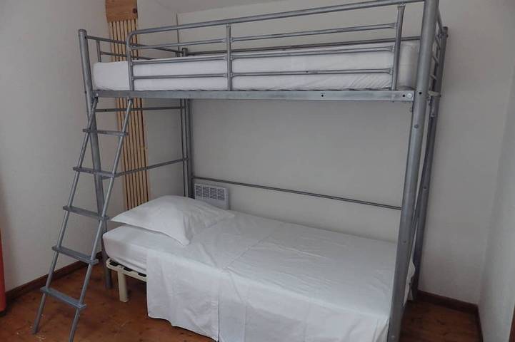 Gîte pour 4 personnes, avec jardin à Vouvant - 3