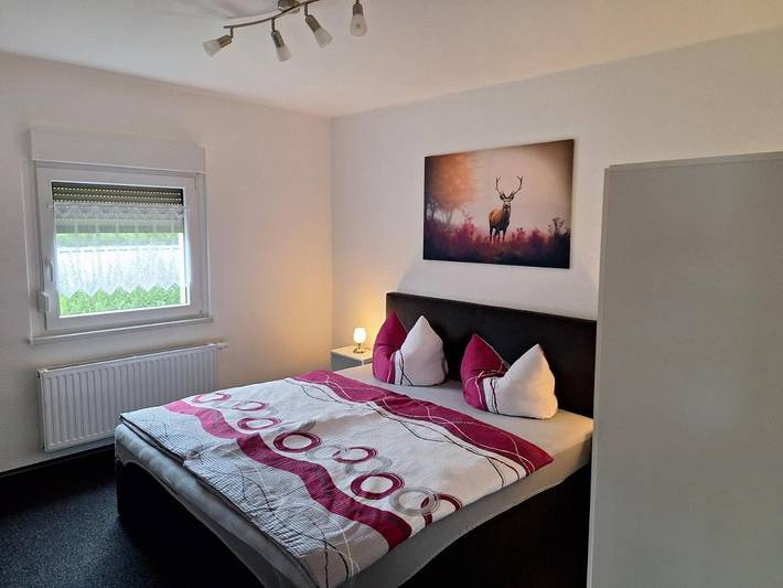 Ferienwohnung für 4 Personen, mit Garten und Ausblick in Lengenfeld