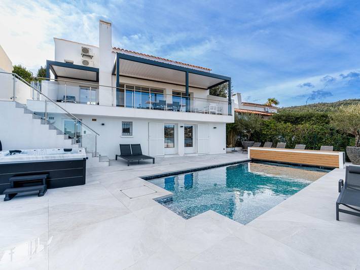 Location de vacances pour 8 personnes, avec jardin dans Plage de la Garonnette