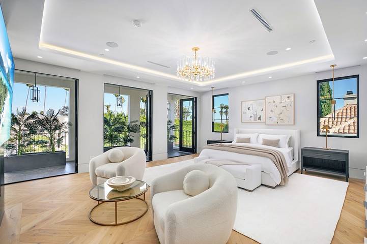 Villa pour 18 personnes, avec jacuzzi ainsi que sauna et jardin à Beverly Hills - 3