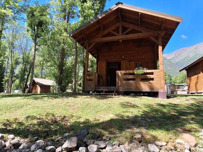 Camping pour 5 personnes, avec Terrasse