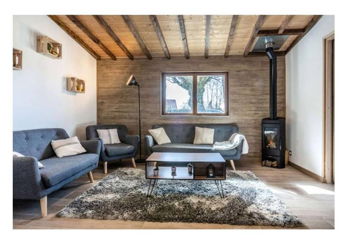 Gîte pour 7 personnes, avec Balcon et Jacuzzi ainsi que Terrasse et Jardin à Yvoire