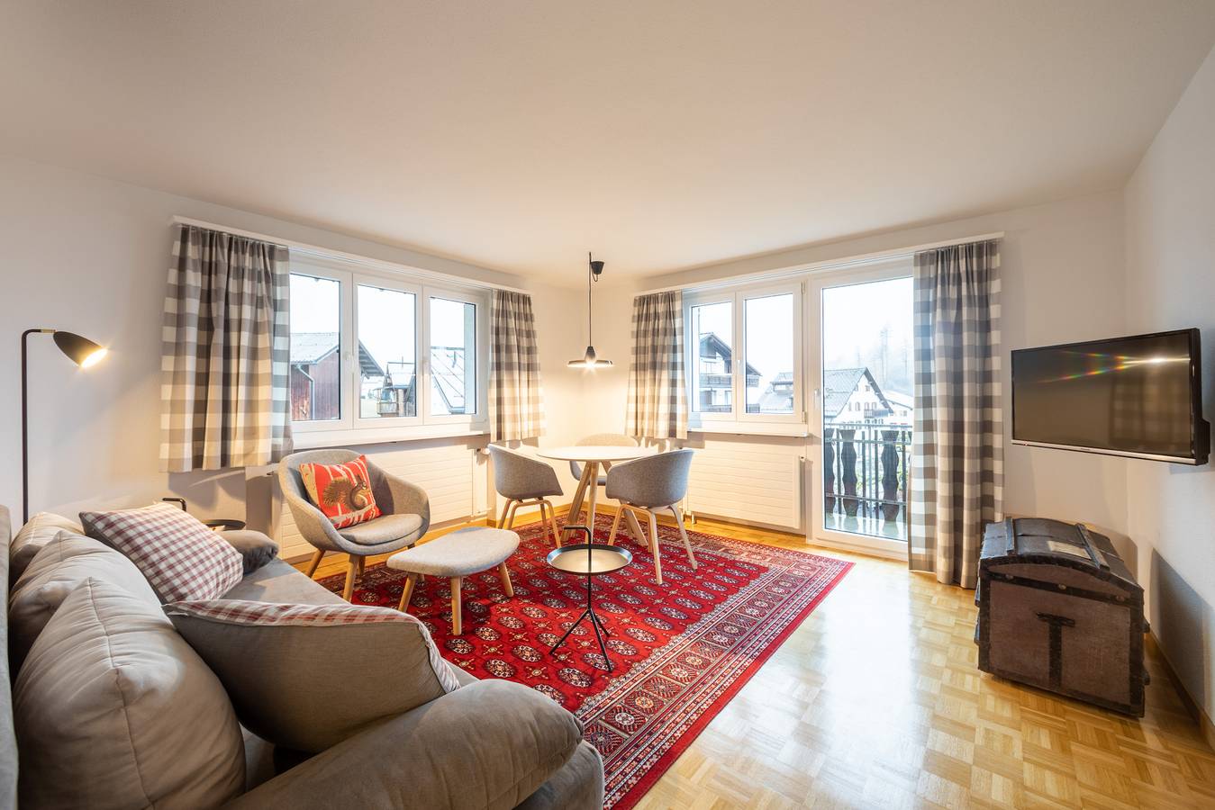 Ganze Wohnung, Ferienwohnung für 7 Personen mit Balkon in Falera, Flims Laax Falera