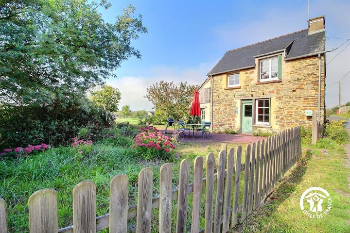 Gîte pour 3 personnes, avec jardin