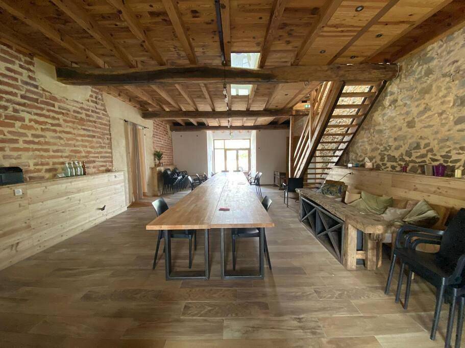 Appartement entier, Two-Bedroom Apartment in Saubrigues, Région de Dax