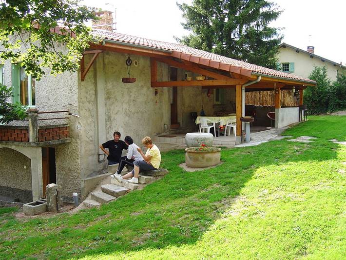 Gîte pour 4 personnes, avec Balcon ainsi que Terrasse et Jardin dans le Puy-de-Dôme - 2