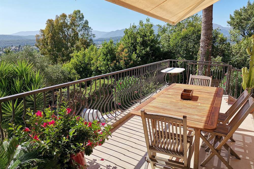 4 bedroom house, Panoramic view of the Saint Paul de Vence region in Saint-Paul-de-Vence, Cannes und Umgebung