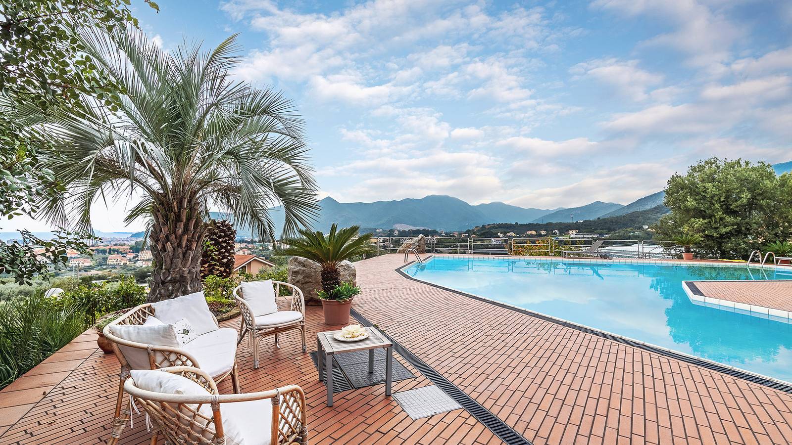 Villa Elda 6, Emma Villas in Loano, Riviera di Ponente