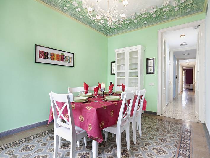 Villa for 4 people, with Balcony in Barcelona