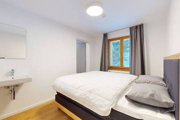 Chambre D’hôte pour 52 Personnes dans Les Agettes, Alpes occidentales, Photo 1