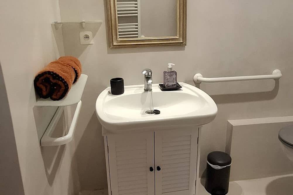 Mazet Ventoux-Rural-Confortable-Baño privado-Vista al Parque in Aviñón, Vaucluse