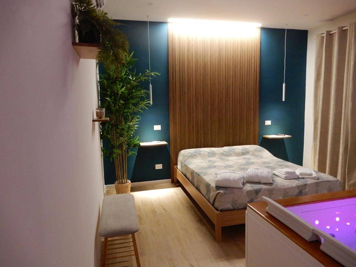 Double Room with Spa Bath in Guidonia Montecelio, Provincia di Roma