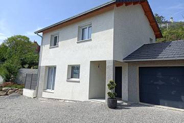 Cottage pour 8 personnes, avec jardin et terrasse à Pelleautier
